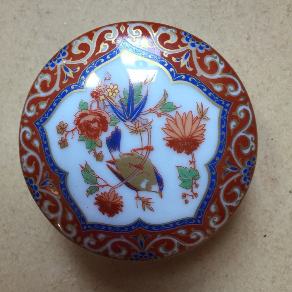 Kaiser Germany Jewelry Box        207